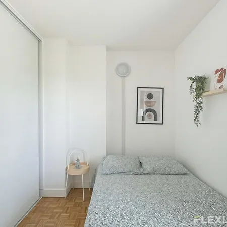 Flexliving - Whole - Remusat Apartamento